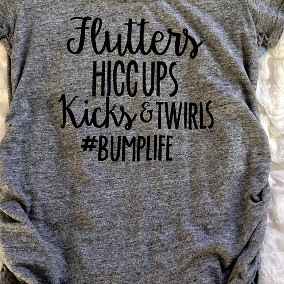 Koala Kik Tops - 🔥HP🔥Koala Kik sz S/M maternity tee shirt heather gray grey graphic tee